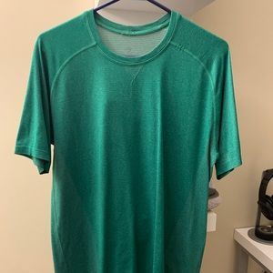 Lululemon Metal Vent SS